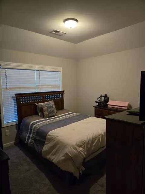 Bedroom - 1027 Dunkirk Cir, Auburn, AL 36832 photo 3 of 5
