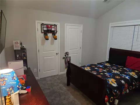 Bedroom - 1027 Dunkirk Cir, Auburn, AL 36832 photo 4 of 5