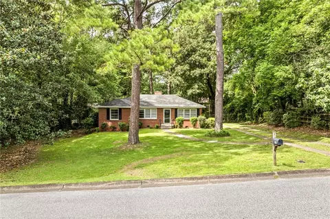 572 Heard Ave, Auburn, AL 36830