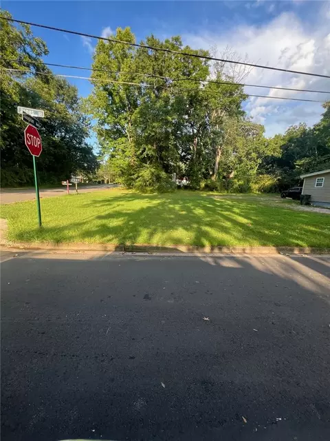 915 Slaughter Ave, Auburn, AL 36832