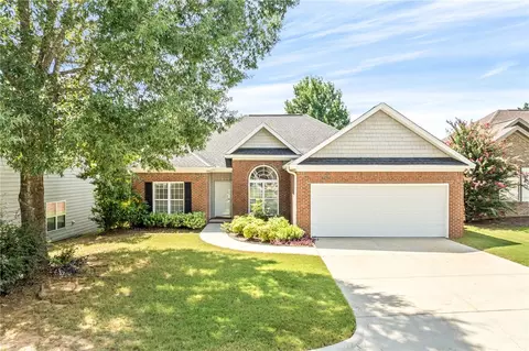 1265 Aubie Dr, Auburn, AL 36830