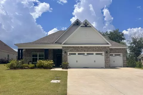 2146 Chapel Ln, Opelika, AL 36801