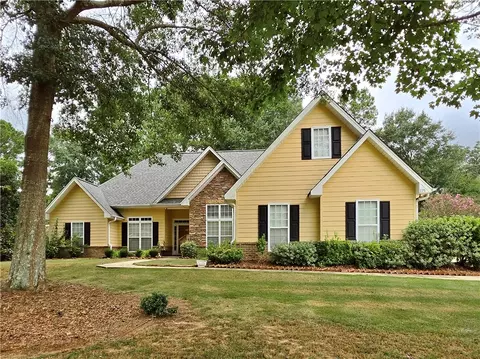 115 Carriage House Ln, Auburn, AL 36832