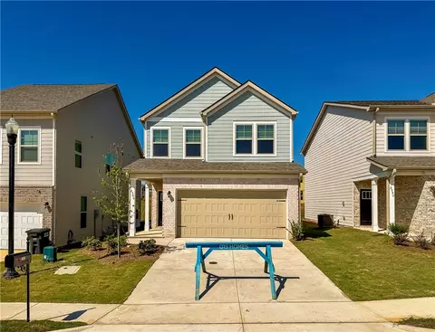 2586 Stokes Dr, Opelika, AL 36804