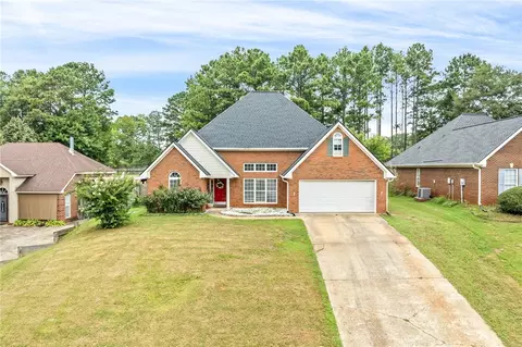 1718 Post Oak Ct, Auburn, AL 36830