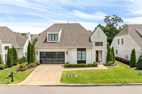 2051 Moores Mill Rd, Auburn, AL 36830