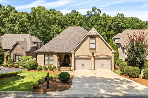 814 Barkley Crest Cir, Auburn, AL 36830