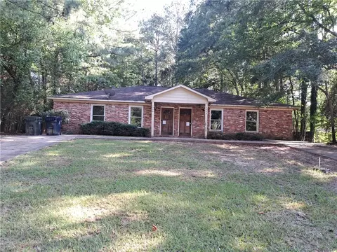 1350-1352 Hampton Dr, Auburn, AL 36830
