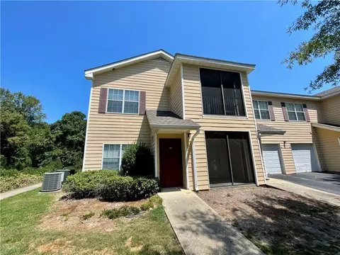 447 W Longleaf Dr #1208, Auburn, AL 36832