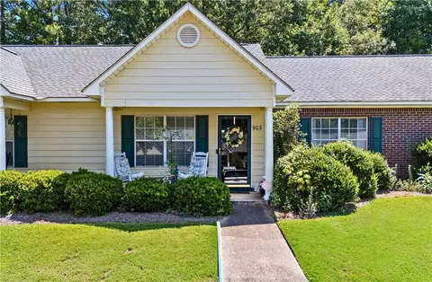 500 Waverly Pl, Opelika, AL 36801