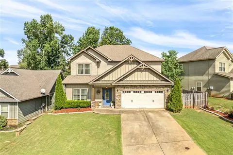 124 Denali Ln, Auburn, AL 36832