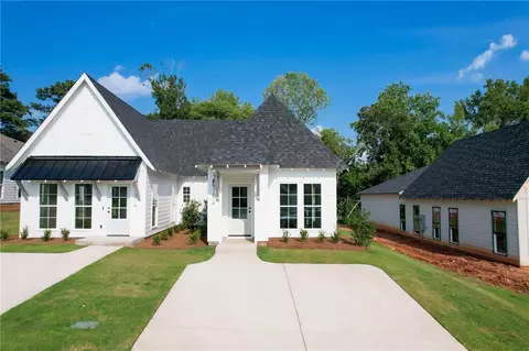 3214 Bradley Ln, Auburn, AL 36830