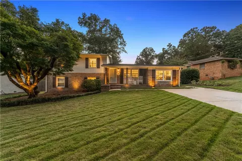 107 N Ryan St, Auburn, AL 36830