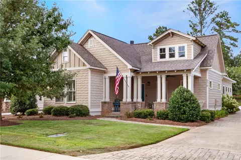 3318 Double Eagle Ln, Opelika, AL 36801
