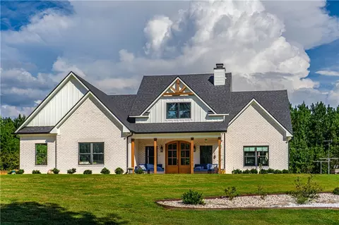 368 Lee Road 346, Salem, AL 36874