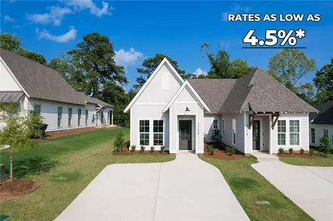 3220 Bradley Ln, Auburn, AL 36830