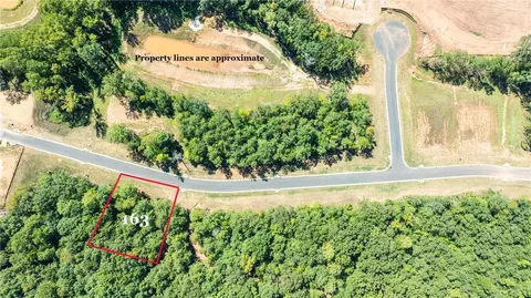 1924 Kennesaw Ln, Auburn, AL 36830