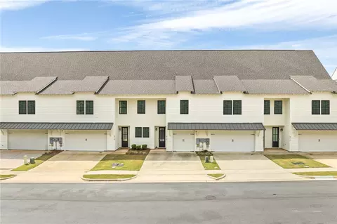 617 Cameron Ct, Auburn, AL 36830