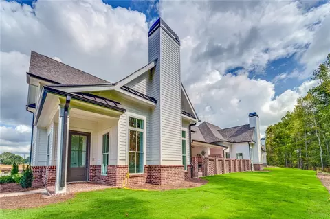 3033 Dawson Corner Ln, Auburn, AL 36832