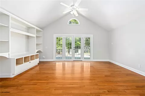 389 Shell Toomer Pkwy, Auburn, AL 36830