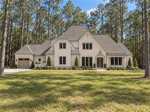 2220 Winchester Ln, Auburn, AL 36879