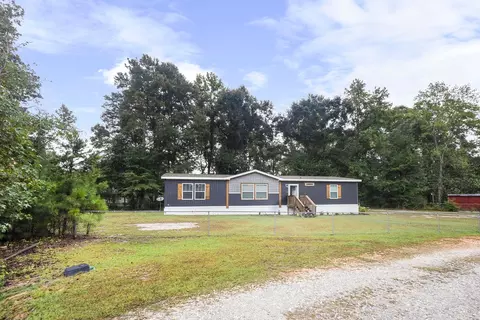 101 Whiterock Rd, Phenix City, AL 36869