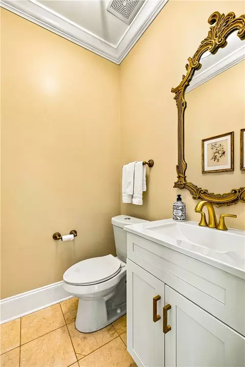 Bath - 6207 County Road 222, Five Points, AL 36855 photo 1 of 6