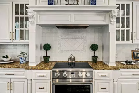 Kitchen - 6207 County Road 222, Five Points, AL 36855 photo 5 of 7