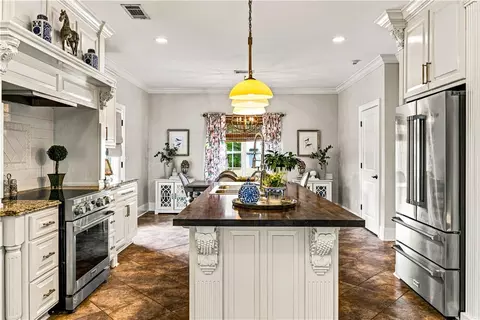 Kitchen - 6207 County Road 222, Five Points, AL 36855 photo 6 of 7