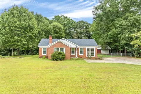 426 Lafayette St S, La Fayette, AL 36862