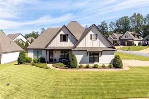 1929 Yarbrough Farms Blvd, Auburn, AL 36830