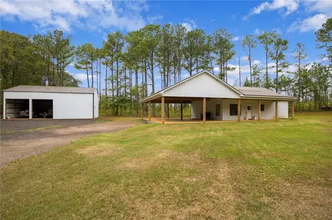 263 Mooney Hollow Rd, Tallassee, AL 36078