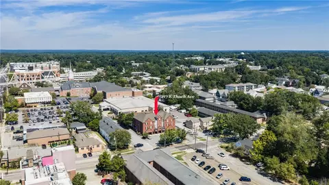 217 E Thach Ave #4, Auburn, AL 36830