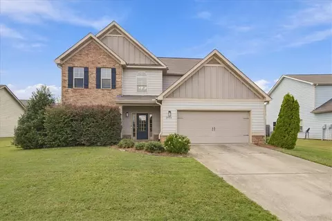 2804 Samantha Ln, Opelika, AL 36804