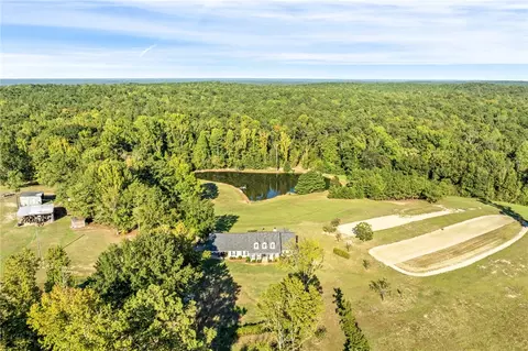 1135 Whitman Field Rd, Wetumpka, AL 36092
