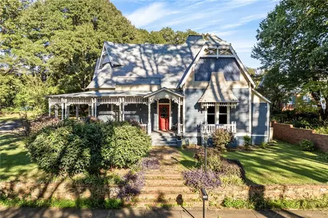 236 N East St, Dadeville, AL 36853
