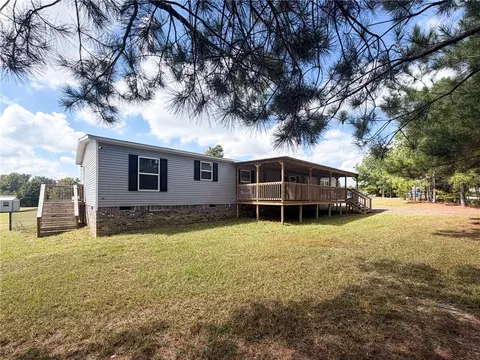 140 Lee Road 2166, Salem, AL 36874