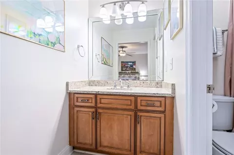 Bath - 121 Wright St #F1, Auburn, AL 36830 photo 1 of 4