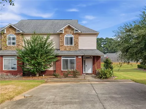 351 Jack Hampton Dr, Auburn, AL 36830