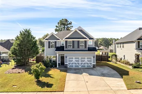 2507 Rocky Point Dr, Opelika, AL 36801