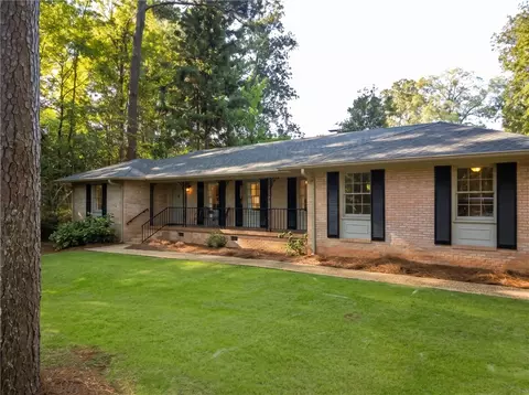 110 Springvale Rd, West Point, GA 31833