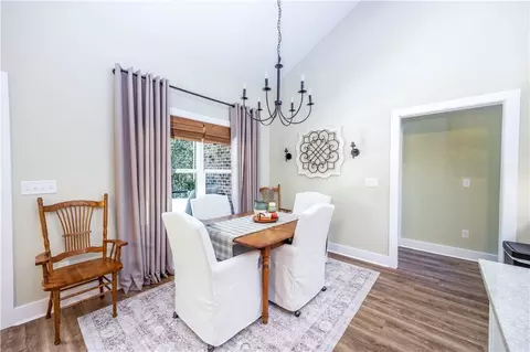 Dining - 190 Madix Dr, Eclectic, AL 36024 photo 1 of 1