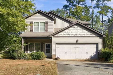 2702 Hughston Ln, Opelika, AL 36801