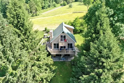 372 Mountainview Dr, Fancy Gap, VA 24328 photo 1