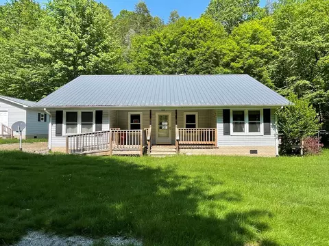 836 Helton Creek Ln, Whitetop, VA 24292