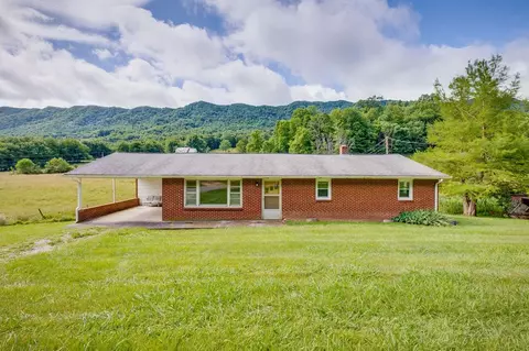 4668 Green Valley Rd, Lebanon, VA 24266