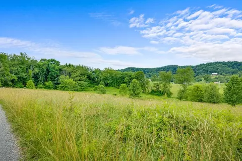 19271 Underwood Ln, Abingdon, VA 24211