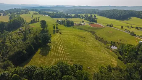View/Area - 2822 Huffville Rd, Pilot, VA 24138 photo 7 of 11