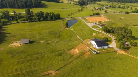 View/Area - 2822 Huffville Rd, Pilot, VA 24138 photo 5 of 11