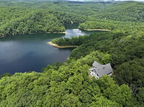 191 Reservoir Overlook, Meadows Of Dan, VA 24120